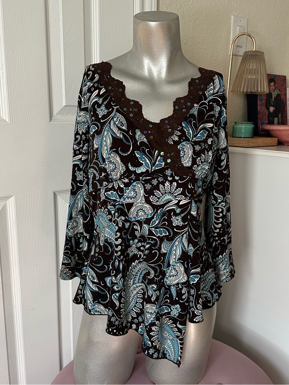 Y2K JTB Brown Blue & White Paisley Pattern Sequin Lace Neckline Wrap Style Top